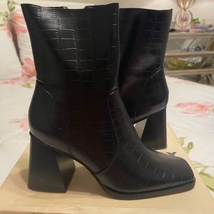 Black Princess Polly Booties